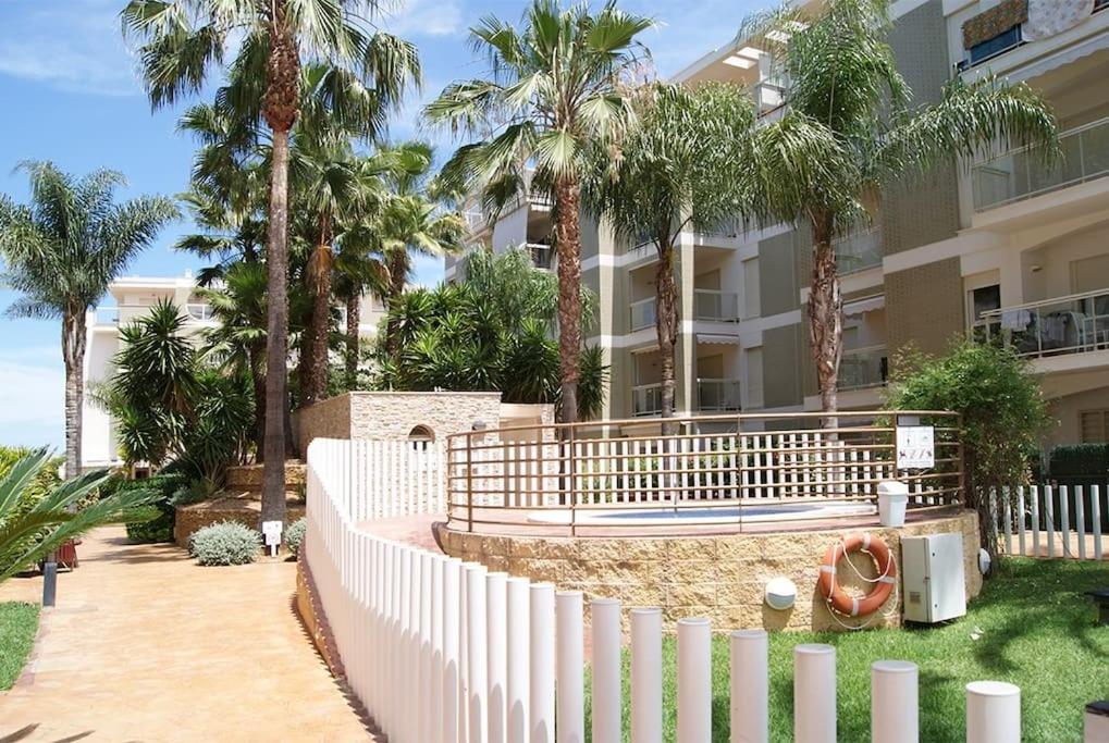 Piso Bajo 3 Habitaciones 2 Banos Y Gran Terraza Dénia Exterior foto